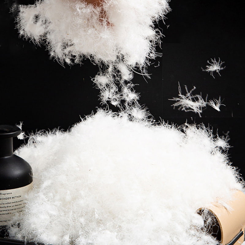 80 % puhdasta valkoista hanhenuntuvaa